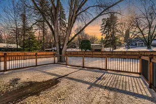 14921 Belvoir Dr, Minnetonka, MN 55345 - Photo 16