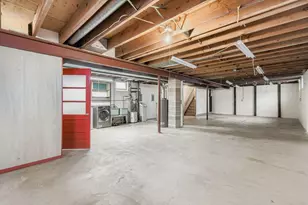 14921 Belvoir Dr, Minnetonka, MN 55345 - Photo 38