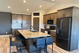 639 Manheim Ave, Saint Charles, MN 55972 - Photo 4