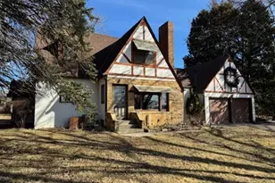 545 Hwy 7 W, Hutchinson, MN 55350 - Photo 1