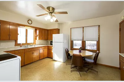 545 Highway 7 W, Hutchinson, MN 55350 - Photo 8