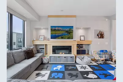 256 Spring Street #413, Saint Paul, MN 55102 - Photo 18