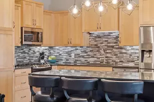 256 Spring St, Saint Paul, MN 55102 - Photo 12