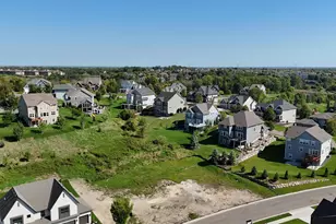 5240 Polaris Ln, Plymouth, MN 55446 - Photo 34