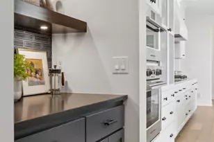 5240 Polaris Ln, Plymouth, MN 55446 - Photo 14