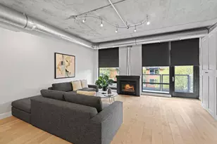 720 N 4th St, Minneapolis, MN 55401 - Photo 1
