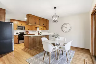 51 Garden Dr, Burnsville, MN 55337 - Photo 8