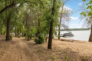 217 Cedar Dr W, Hudson, WI 54016 - Photo 4