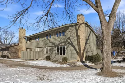 183 Windsor Court, New Brighton, MN 55112 - Photo 1