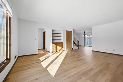 183 Windsor Court, New Brighton, MN 55112 - Photo 4