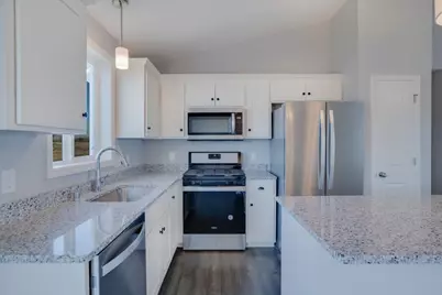 810 Fox River Road, Somerset, WI 54025 - Photo 6