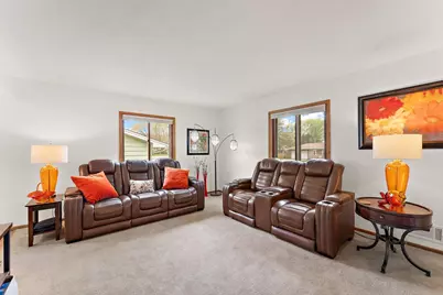 1126 Lincoln Avenue, Saint Paul Park, MN 55071 - Photo 4