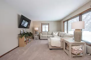 809 Westgate Cir, Hawley, MN 56549 - Photo 4