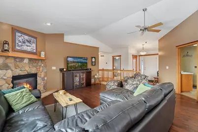 W11213 840th Avenue, River Falls, WI 54022 - Photo 10