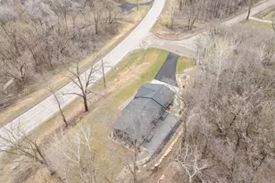 1810 Mayowood Rd SW, Rochester, MN 55902 - Photo 48