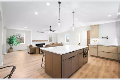 1810 Mayowood Road SW, Rochester, MN 55902 - Photo 10