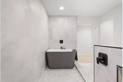 1810 Mayowood Road SW, Rochester, MN 55902 - Photo 20