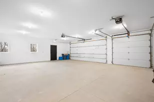 1810 Mayowood Rd SW, Rochester, MN 55902 - Photo 40