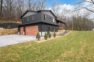 1810 Mayowood Rd SW, Rochester, MN 55902 - Photo 46