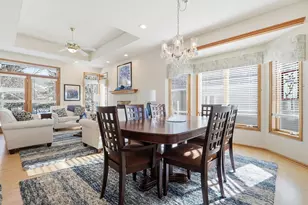 18070 39th Pl N, Plymouth, MN 55446 - Photo 4