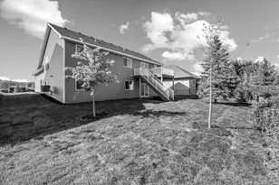 1974 S Lusitano St, Shakopee, MN 55379 - Photo 32