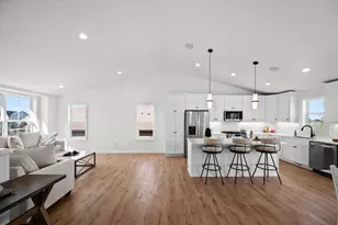 1974 S Lusitano St, Shakopee, MN 55379 - Photo 8