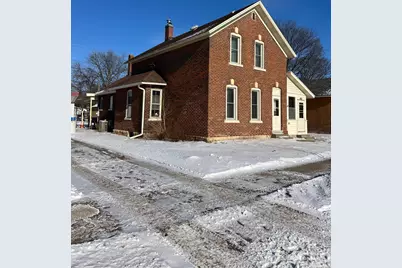 460 E Sanborn Street, Winona, MN 55987 - Photo 2