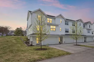 2651 New Century Blvd S, Maplewood, MN 55119 - Photo 2