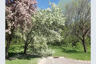 2651 New Century Boulevard S, Maplewood, MN 55119 - Photo 36