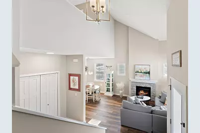 2651 New Century Boulevard S, Maplewood, MN 55119 - Photo 4