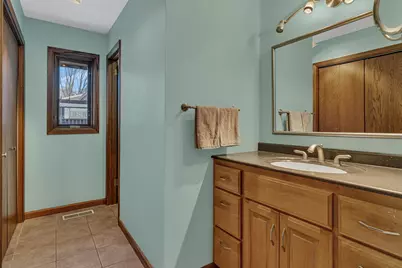 608 24th Avenue SW, Willmar, MN 56201 - Photo 12