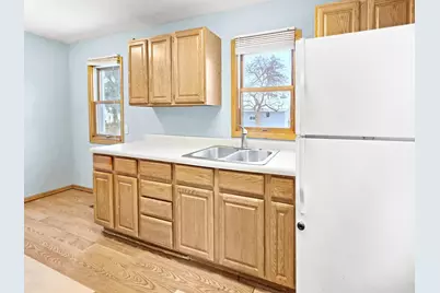 120 State Avenue N, Thief River Falls, MN 56701 - Photo 10