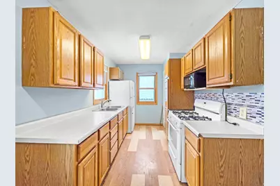 120 State Avenue N, Thief River Falls, MN 56701 - Photo 8