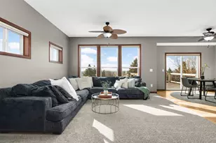 20508 Hartford Way, Lakeville, MN 55044 - Photo 6