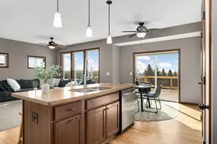 20508 Hartford Way, Lakeville, MN 55044 - Photo 14