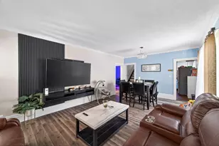 219 Winona St W, West Saint Paul, MN 55118 - Photo 8