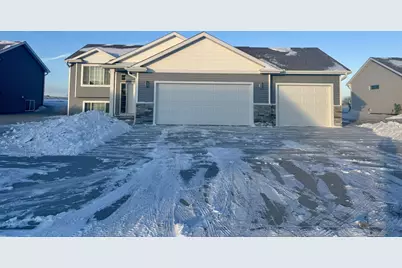 2201 6th Avenue NE, Kasson, MN 55944 - Photo 2