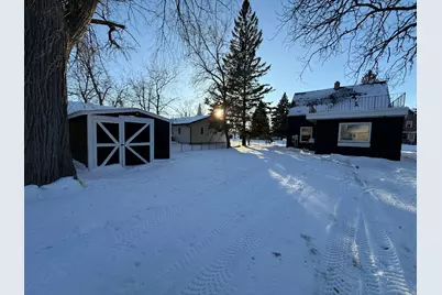 310 Saint Paul Avenue S, Thief River Falls, MN 56701 - Photo 32