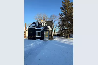 310 Saint Paul Avenue S, Thief River Falls, MN 56701 - Photo 30