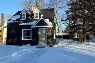 310 St Paul Ave S, Thief River Falls, MN 56701 - Photo 30