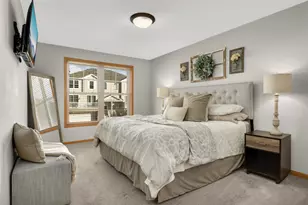 20062 Heritage Dr, Lakeville, MN 55044 - Photo 10