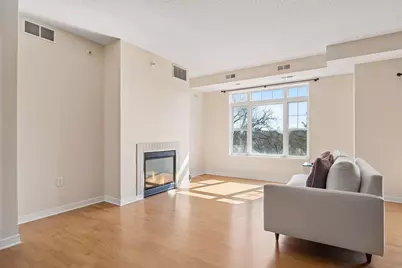 619 8th Street SE #409, Minneapolis, MN 55414 - Photo 18