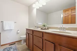 3424 Cherry Ln, Woodbury, MN 55129 - Photo 16