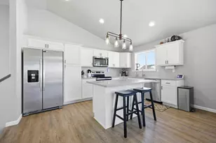 7360 20th St S, Fargo, ND 58104 - Photo 4