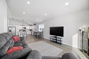 7360 20th St S, Fargo, ND 58104 - Photo 10