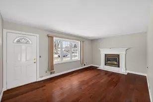 6574 Hokah Dr, Lino Lakes, MN 55014 - Photo 6