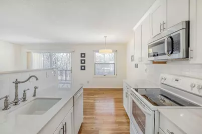 10113 34th Street W #342, Minnetonka, MN 55305 - Photo 2