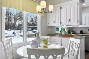 15760 Tonkawood Dr, Minnetonka, MN 55345 - Photo 14