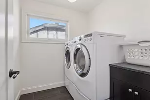 5248 Zenith Ave S, Minneapolis, MN 55410 - Photo 28