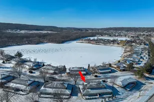 295 Salem Point Dr SW, Rochester, MN 55902 - Photo 2